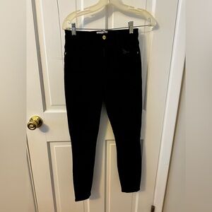 FRAME high rise skinny black denim jeans.  Women’s size 28